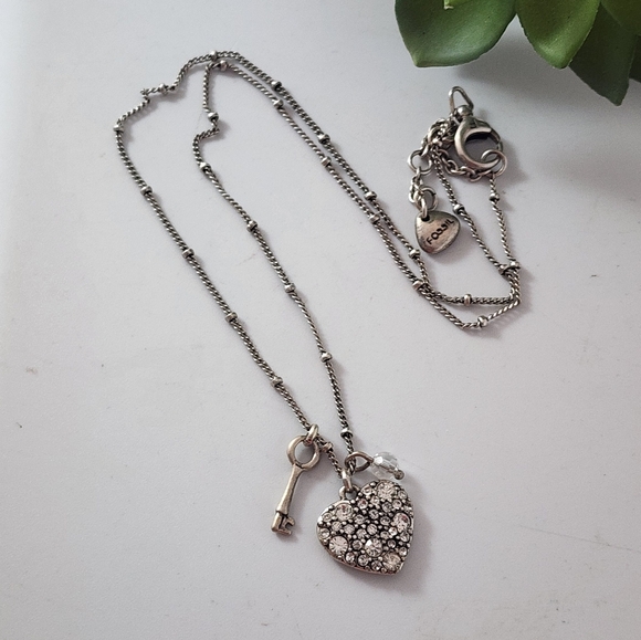 Fossil Silver Heart & Key Necklace - Picture 1 of 4